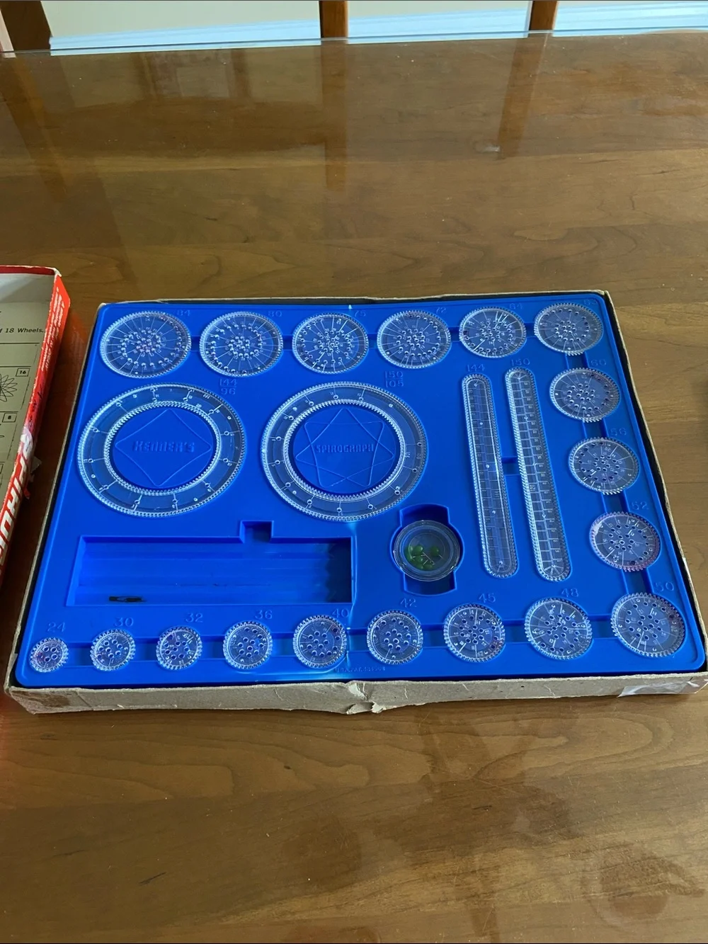 Vintage 1967 Kenner Spirograph No. 401   Original Box with All Gears.